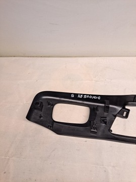 ЗАГЛУШКА КРЫШКИ СИДЕНЬЯ DISCOVERY V HY32-600B12-BE