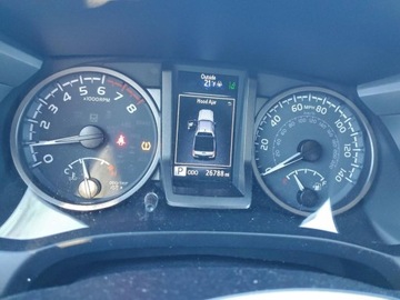 Toyota Tacoma II 2023 Toyota Tacoma Double Cab 2023 3.5 Benzyna 278KM, zdjęcie 9