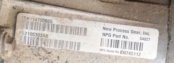 JEEP COMMANDER 12R 5.7 V8 REDUKTOR P52105703AB