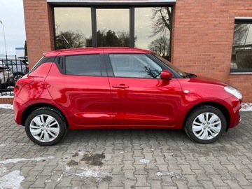 Suzuki Swift VI 2019 Suzuki Swift 1.2 benzyna 90 KM 4x4 niski przebieg zadbany mozliwa zam, zdjęcie 26