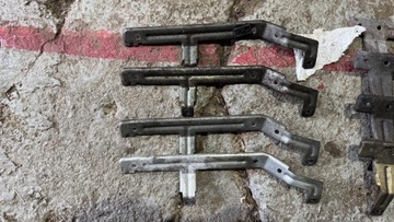 DRŽÁKY KRYTY KRYTU VENTILU S6 A6 C5 4.2 V8 RS6 077103947 PHAETON VW