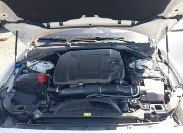 Jaguar XE 2020 Jaguar XE 2020, 2.0L, 4x4, R-DYNAMIC S, od ubezpieczalni, zdjęcie 13