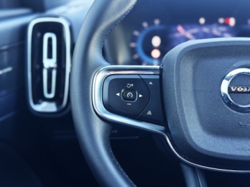 Volvo XC40 Crossover Facelifting 2.0 B3 163KM 2025 Volvo XC 40 B3 Plus Dark | Driver Assist | Kamera, zdjęcie 6