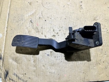 ПОТЕНЦИОМЕТР ПЕДАЛИ ГАЗА MERCEDES SPRINTER 903 CDI A9013000404