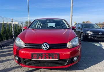 Volkswagen Golf VI Hatchback 5d 1.6 102KM 2010 Volkswagen Golf 1.6 mpi ,bezwypadek ,tuv do 2027r ,jeden wlasc,BORDO metal, zdjęcie 3