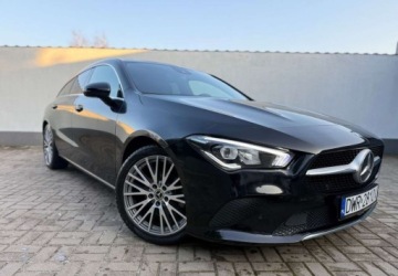 Mercedes CLA C118/X118 2022 Mercedes-Benz CLA Mercedes-Benz CLA 180 7G-DCT Edition 2022 1.3 Benzyna, zdjęcie 1