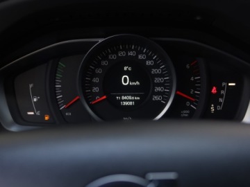Volvo XC60 I SUV Facelifting 2.0 D3 DRIVE-E 150KM 2017 Volvo XC60 D3, Salon Polska, Automat, Klima, zdjęcie 10