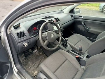 Volkswagen Golf IV Kombi 1.9 TDI 90KM 2004 Volkswagen Golf 5 1.9TDI 90KM 04r, zdjęcie 4