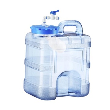 Ведро для контейнера для воды на открытом воздухе в кемпинге