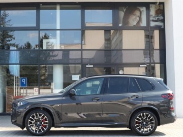 BMW X5 G05 SUV Facelifting 3.0 40i 381KM 2026 BMW X5 xDrive40i Sport Suv 3.0 (381KM) 2026, zdjęcie 1