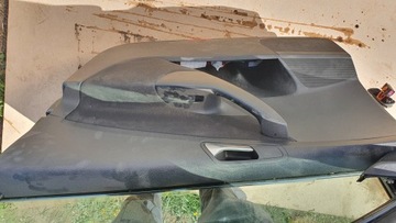 VW Passat B6 Дверь передняя правая