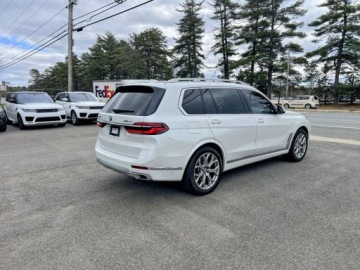 BMW X7 2023 BMW X7 2023 BMW X7 XDRIVE40I 3.0 Benzyna 375KM, zdjęcie 3