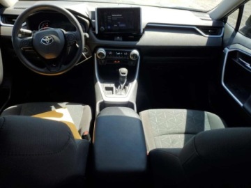 Toyota RAV4 V 2023 Toyota RAV4 Xle, 2023r., 2.5L 2.5 Benzyna 203KM, zdjęcie 6