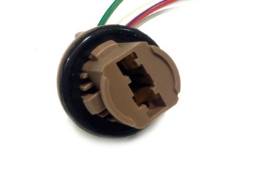 ZŁĄCZE GNIAZDO ŻARÓWKI W21/5W W3x16d 7443 T20