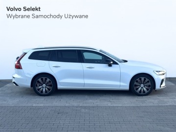 Volvo V60 II  Kombi Facelifting 2.0 B4 B 197KM 2025 Volvo V60 B4 B Plus Dark | Harman Kardon | Full LE, zdjęcie 2
