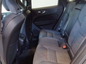 Volvo 2026 VOLVO XC60 B5 B AWD Core Suv 2.0 (264KM) 2026, zdjęcie 9