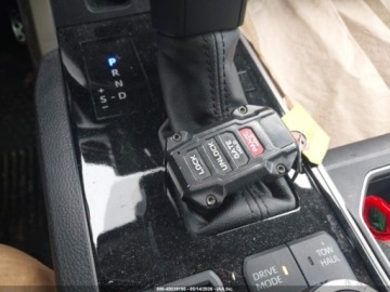 Toyota Tundra II 2023 Toyota Tundra Sr5 2023 3.4 Benzyna 389KM, zdjęcie 10