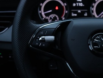 Skoda Kamiq Crossover 1.5 TSI 150KM 2022 Skoda Kamiq 1.5 TSI, Salon Polska, Serwis ASO, zdjęcie 17