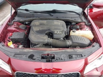 Chrysler 300C II 2021 Chrysler 300 2021r., Touring L, od ubezpieczalni 3.6 Benzyna 292KM, zdjęcie 11