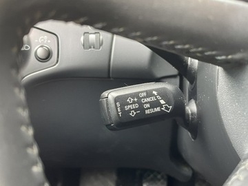 Audi A4 B8 2009 Audi A4 B8 Navi Klimatronic Podgrzewane fotele, zdjęcie 13