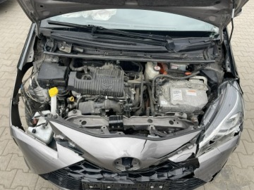 Toyota Yaris III Hatchback 5d Facelifting 2017 1.5 Hybrid 100KM 2020 Toyota Yaris Automat Hybryda Klimatronik Kamera, zdjęcie 13