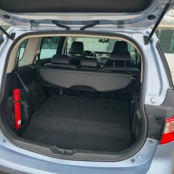 Mazda 5 II 2.0 MZR 150KM 2011 Mazda 5 2.0 MZR-DISI i-stop Center-Line, zdjęcie 18