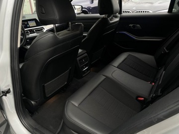 BMW Seria 3 G20-G21 2020 BMW 318i Sport Line, Hak, Salon PL, Fotele sportow, zdjęcie 18