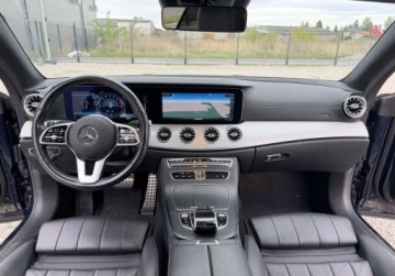 Mercedes Klasa E W213 2019 Mercedes-Benz Klasa E E350 Coupe Amg-line 300 KM Bezwypadkowy Warszawa, zdjęcie 5