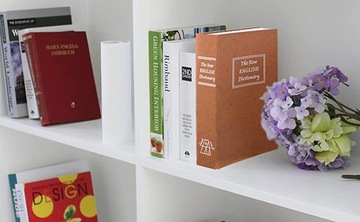 Идеально замаскированный сейф, книги-пустышки, шкатулка