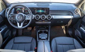 Mercedes GLB SUV 2.0 250 224KM 2023 Mercedes-Benz GLB Mercedes-Benz Klasa GLB 2.0 4Matic 224KM 2.0 Benzyna, zdjęcie 10