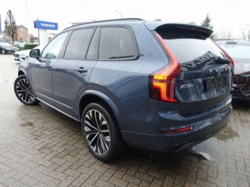 Volvo XC90 II 2025 VOLVO XC90 B5 AWD Ultra Dark 7os Suv 2.0 (250KM) 2025, zdjęcie 2