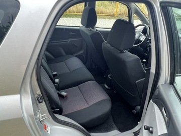 Suzuki SX4 I Hatchback 1.9 DDiS 120KM 2007 Suzuki SX4 Opłacony Klima 1.9 DDiS 120 KM, zdjęcie 7