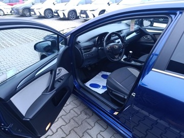 Toyota Avensis III Wagon Facelifting 2015 2.0 D-4D 143KM 2017 Toyota Avensis 2.0 D-4D Premium III (2009-) Toyota, zdjęcie 20