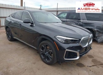 BMW X6 G06 2022 BMW X6 2022, 3.0L, 4x4, od ubezpieczalni 3.0 Benzyna 335KM