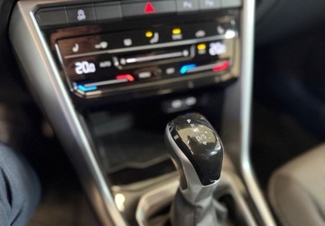 Volkswagen T-Roc I SUV Facelifting 1.5 TSI ACT 150KM 2023 Volkswagen T-Roc I wlasciciel - Salon Polska - Niski przebieg - Virtual -, zdjęcie 24