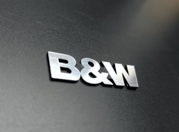 Логотип Bowers & Wilkins черно-белый 40 x 13 мм