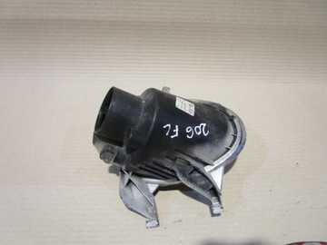 HALOGEN PRAVÝ PEUGEOT 206 9635076080