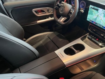 Mercedes GLB 2026 MERCEDES-BENZ GLB 250+ EQ AMG Line Suv (272 KM) 2026, zdjęcie 7