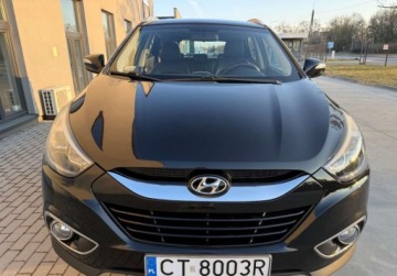 Hyundai ix35 SUV Facelifting 1.6 GDI 135KM 2015 Hyundai ix35 salon PL bezwypadkowy oryginalny niski przebieg od emeryta, zdjęcie 11