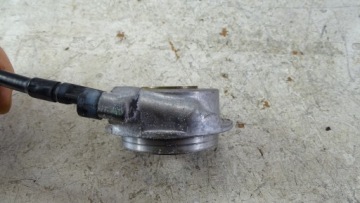 Triumph Daytona T595 955 Speed Triple 955i Snail Counter Drive