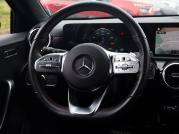 Mercedes Klasa A W177/V177 Hatchback Facelifting 1.3 180 136KM 2022 Mercedes A A 180, Salon Polska, Serwis ASO, zdjęcie 17