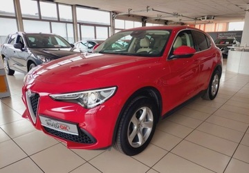 Alfa Romeo Stelvio SUV 2.0 Turbo 200KM 2018 Alfa Romeo Stelvio 2.0 Benzyna 200KM