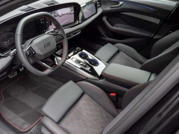 Audi A6 C8 Avant Plug In Facelifting 2.0 55 TFSI e 367KM 2025 AUDI A6 e-Hybrid quattro Avant Combi 2.0 (367 KM) 2025, zdjęcie 5