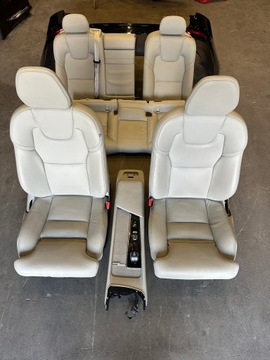 VOLVO XC60 II СИДЕНЬЯ СИДЕНЬЯ В КОМПЛЕКТЕ ИНТЕРЬЕР СВЕТЛЫЙ БЛОНДИНЫЙ НАДПИСЬ