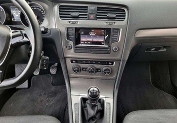 Volkswagen Golf VII Hatchback 3d 1.2 TSI 105KM 2014 Volkswagen Golf 1,2 TSI 105KM 6-Biegow Klimatronic Serwis 1.2 Benzyna, zdjęcie 28