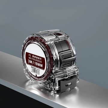 Износостойкая стальная рулетка выдвижная.