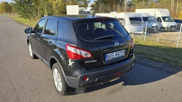 Nissan Qashqai I Crossover 1.5 dCi 106KM 2010 Nissan Qashqai Uszkodzony Bok Jeżdżący, zdjęcie 3