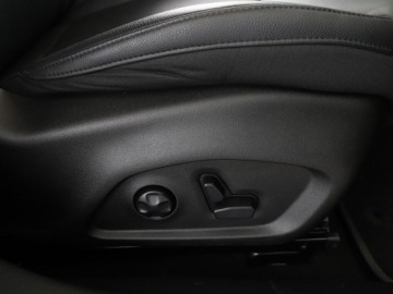 Jeep Compass II SUV Facelifting 1.3 GSE T4 150KM 2021 Jeep Compass automat skóra navi kamera360 grzane, zdjęcie 39