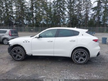 Maserati Levante 2023 Maserati Levante Modena, 2023r., 4x4, 3.0L 3.0 Benzyna 424KM, zdjęcie 5