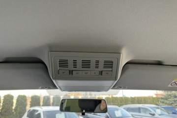 Volkswagen Caravelle T6 2018 Volkswagen Caravelle 4x4,Bogata wersja,Gwarancja, zdjęcie 17